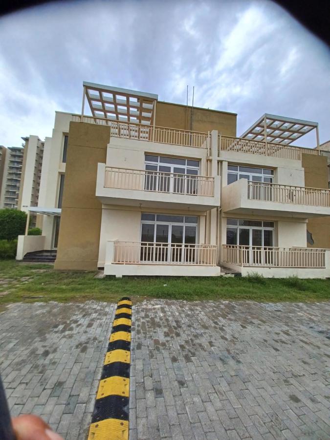 The Villa Gurgaon Buitenkant foto